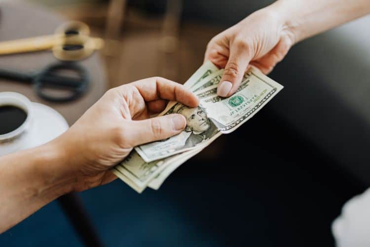 Tips on How to Make $1000 a Week With Uber Eats