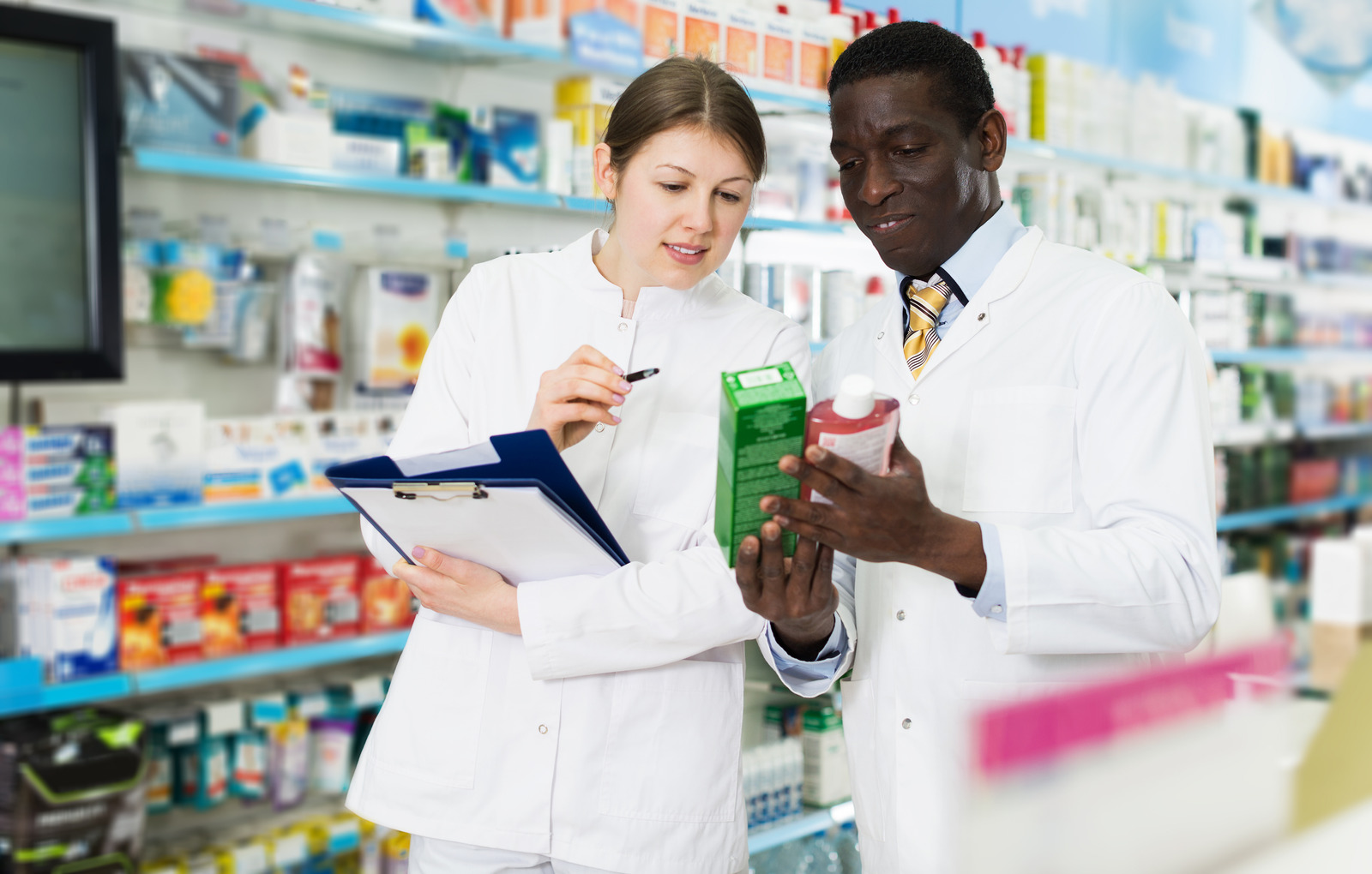 How Much Do Pharmacists Make